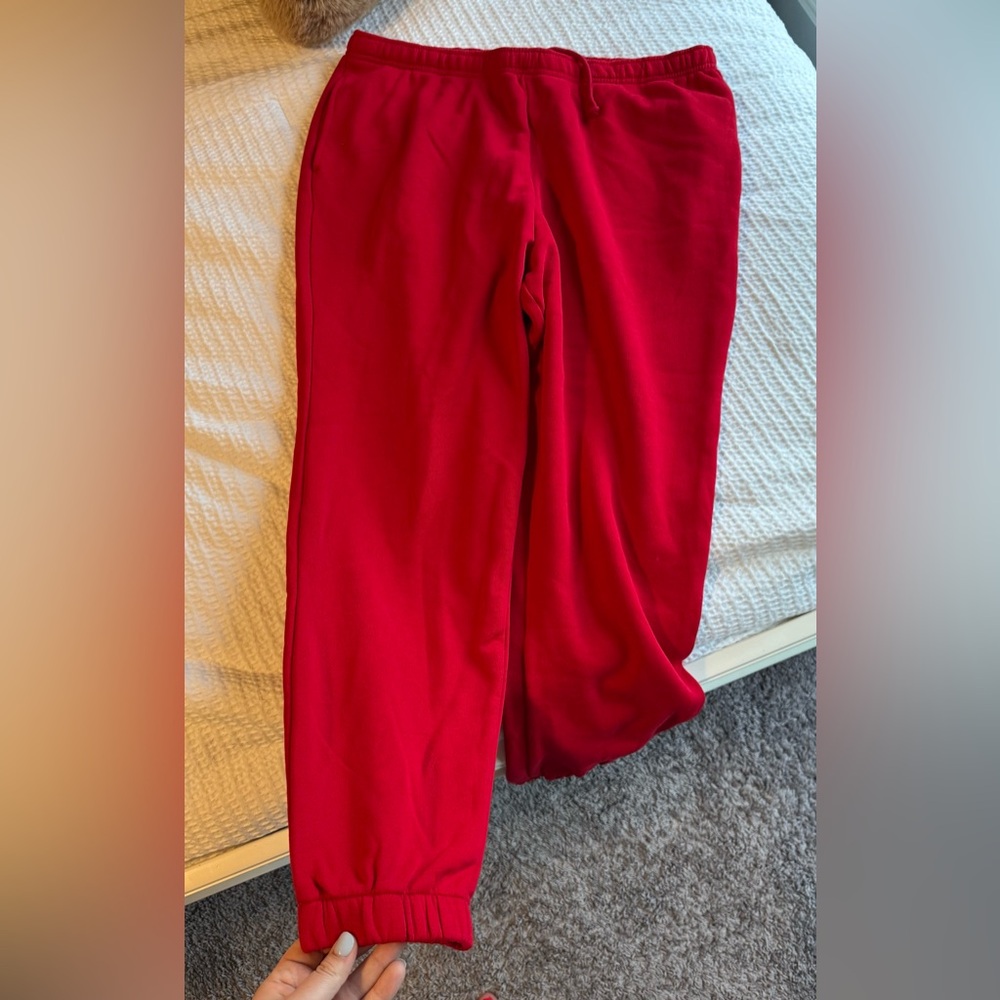 Universal Threads Joggers - Picture 3 of 5